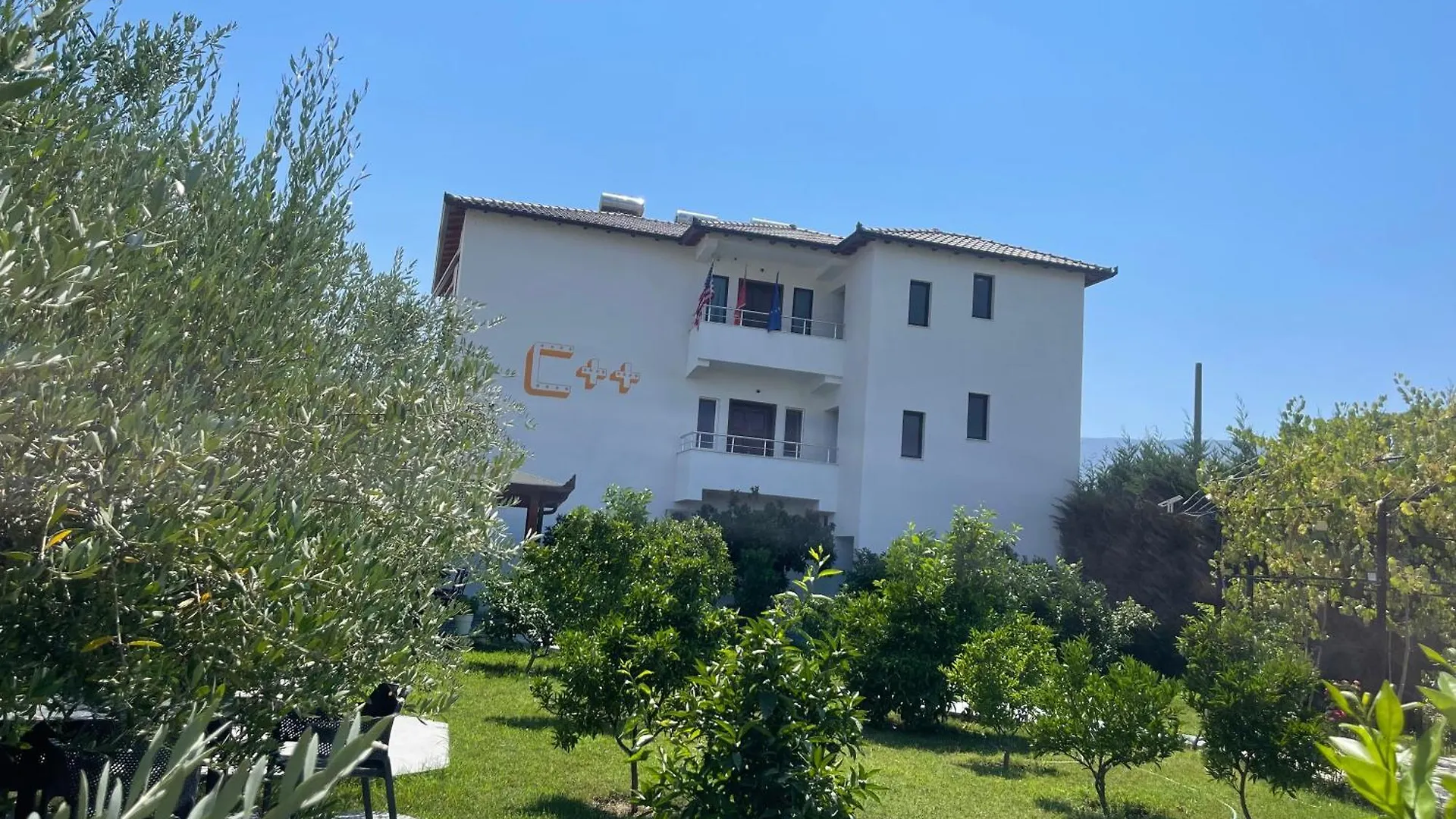 Hotel Vila C Plus Plus Berat